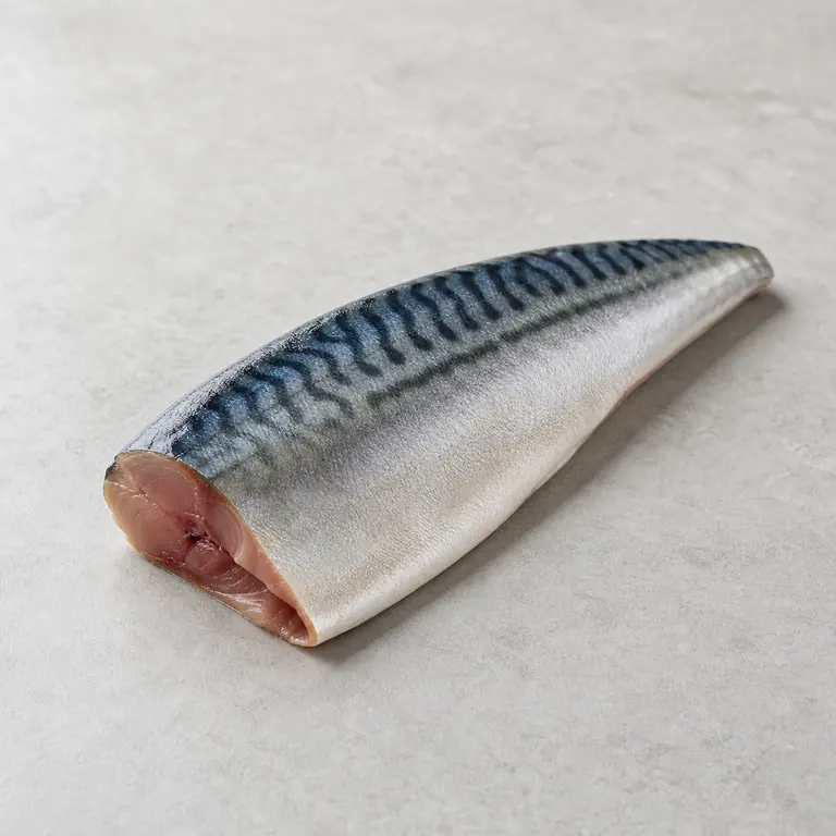 Mackerel (raw) on a neutral surface