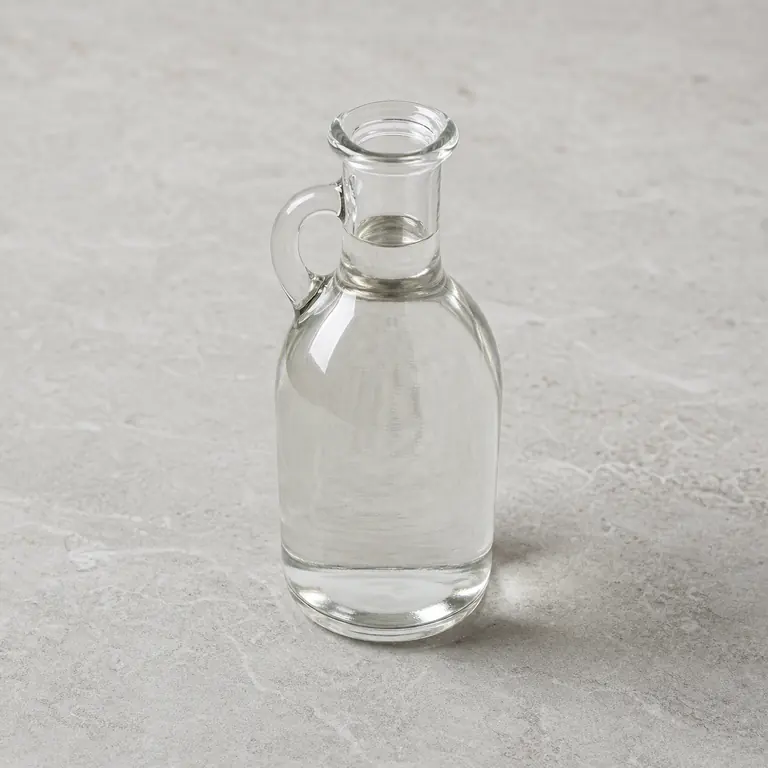 Vinegar on a neutral surface